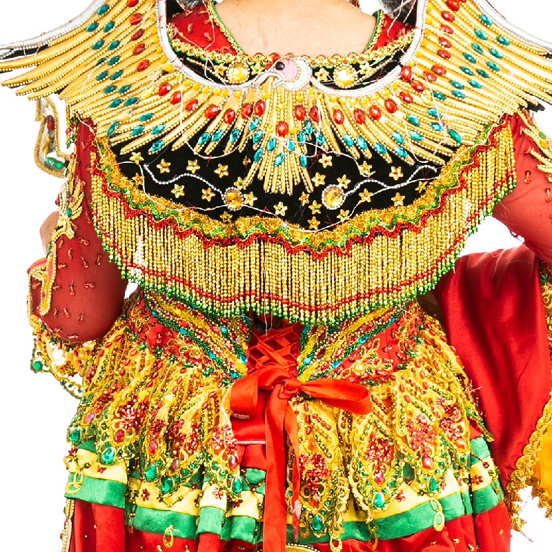 A close up image of the cape or mantilla of the Ñaupa China Supay costume